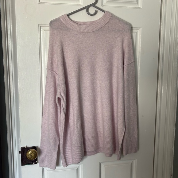 Aerie Crew Neck Sweater - Picture 1 of 2